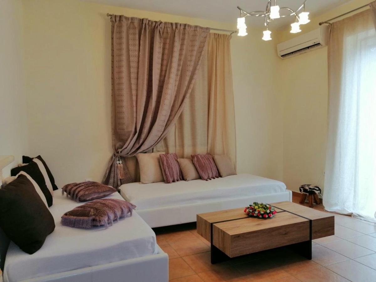 Malvazios Villas #6 Gythio Ngoại thất bức ảnh