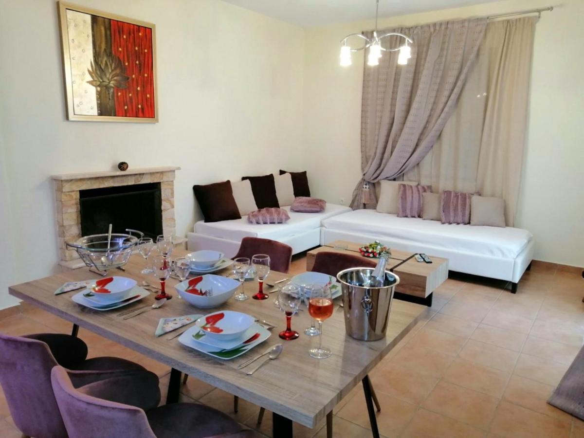 Malvazios Villas #6 Gythio Ngoại thất bức ảnh